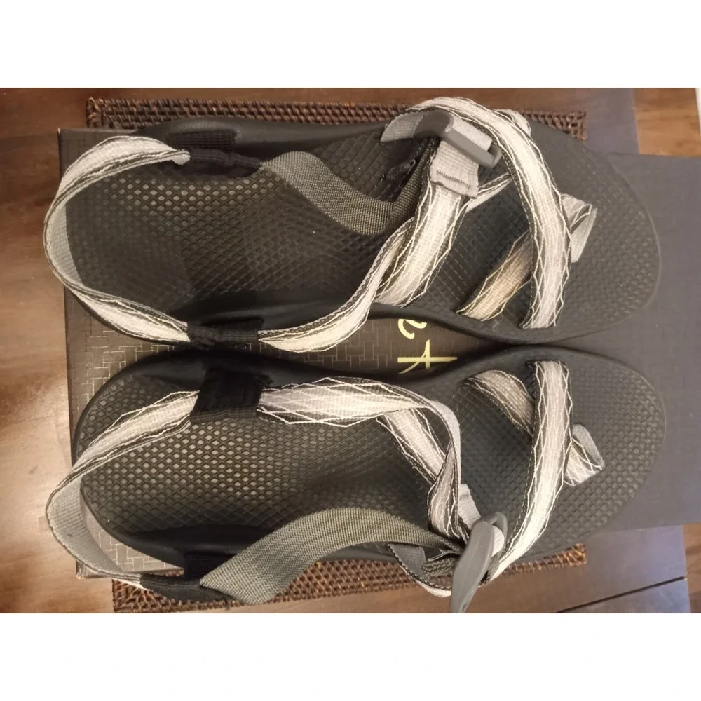 Chaco Womens Prism Gray Hiking Strappy Beach Sandals Shoes Size 11